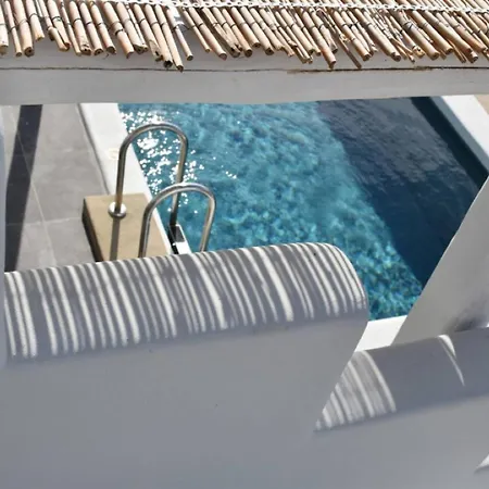 Tinos Portraits Ballos Agios Romanos