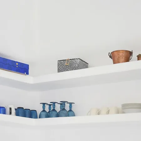 Tinos Portraits Ballos