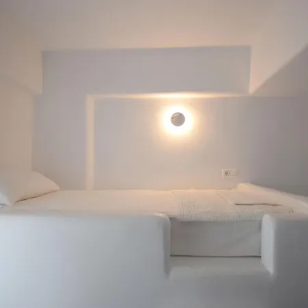 Feriehus Tinos Portraits Ballos *